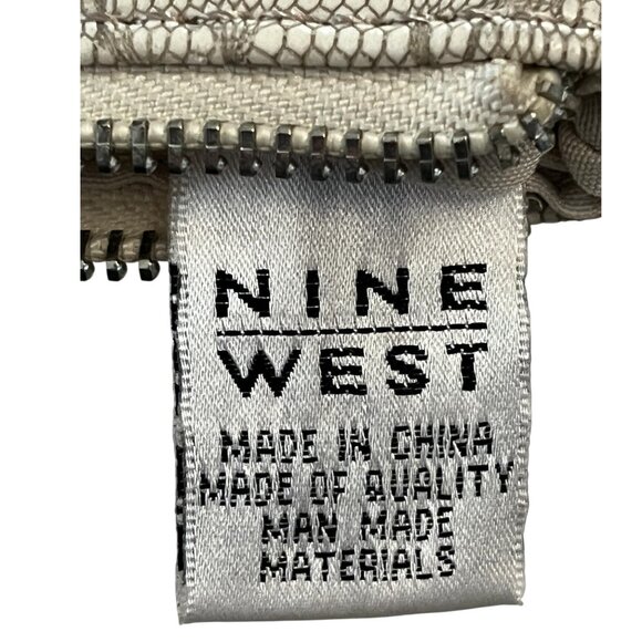 Nine West Wristlet Clutch Pouch – Lace Overlay – Metallic Logo Plate – 6.5x4” – - Picture 4 of 5